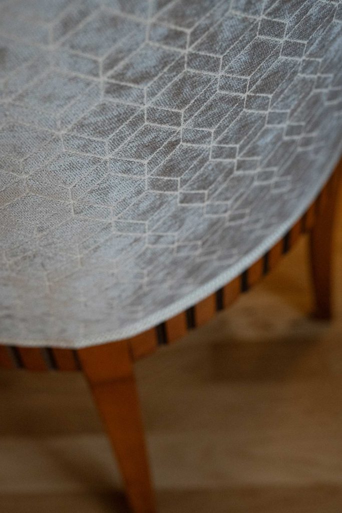 Detail of an Art Deco armchair – Hansen Raumgestaltung